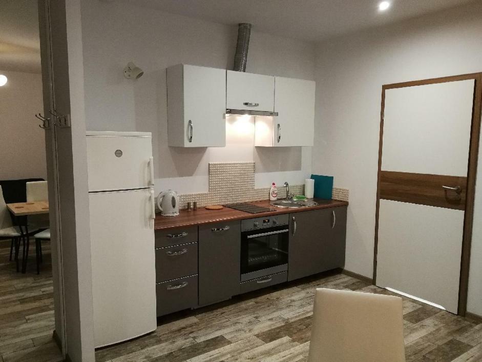 Domek Przy Lesie Гданск Екстериор снимка